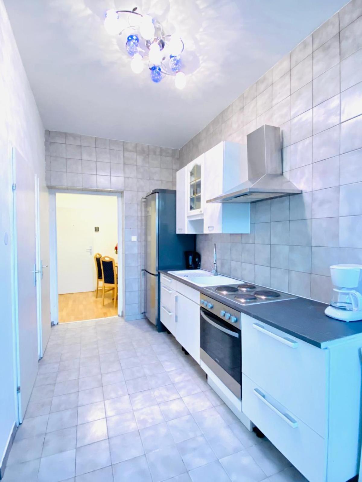 Bright 5Br Shared Apartment W Great Transport Link Viena Exterior foto