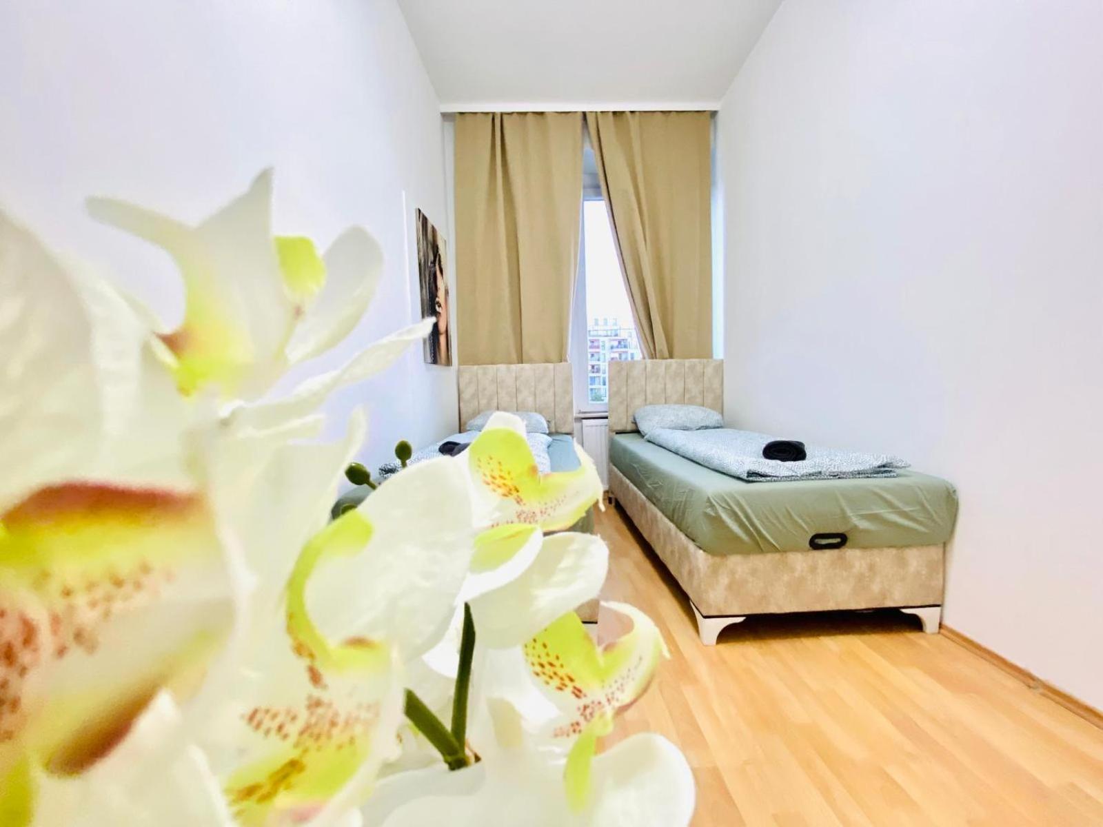 Bright 5Br Shared Apartment W Great Transport Link Viena Exterior foto
