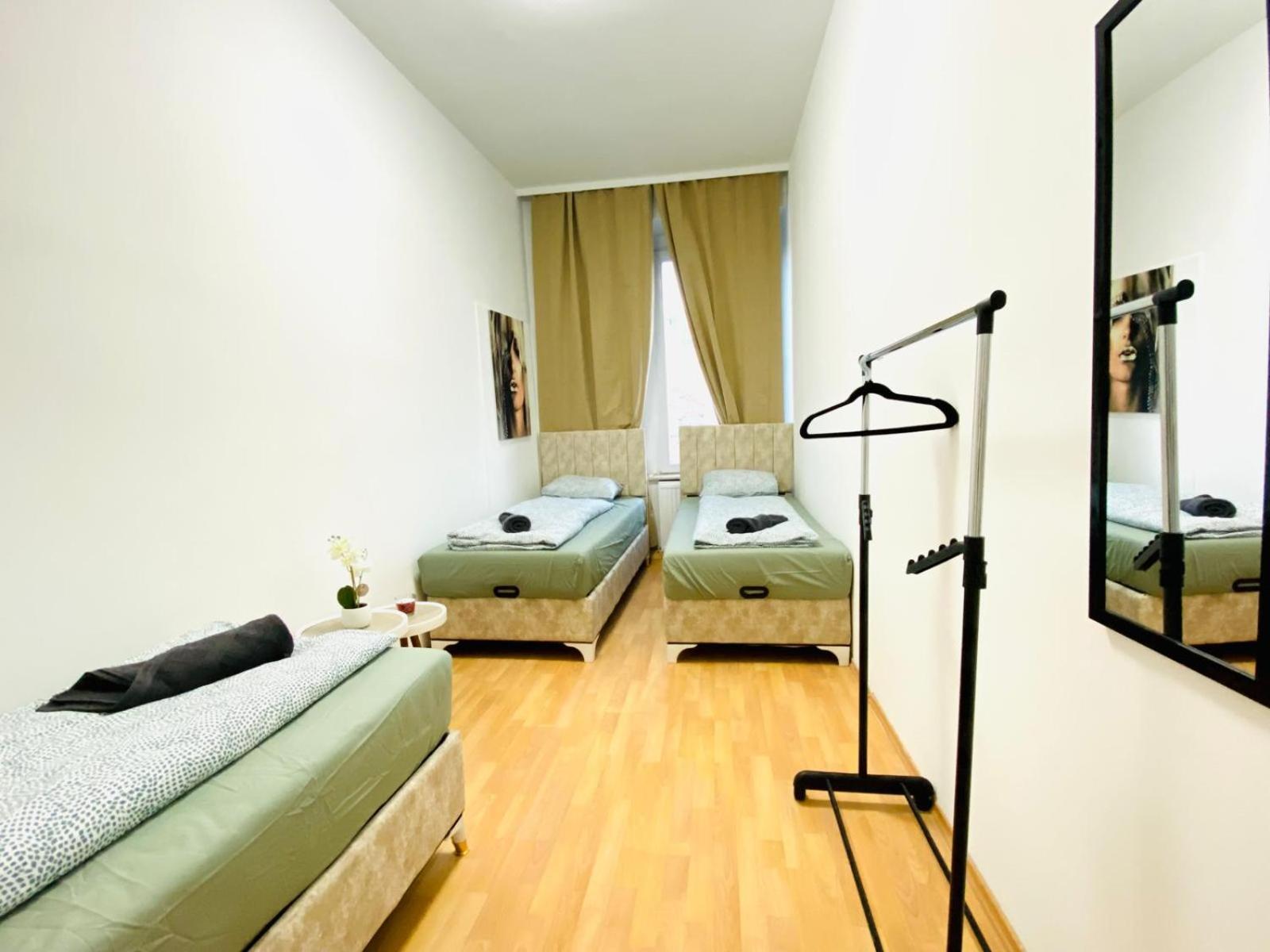 Bright 5Br Shared Apartment W Great Transport Link Viena Exterior foto