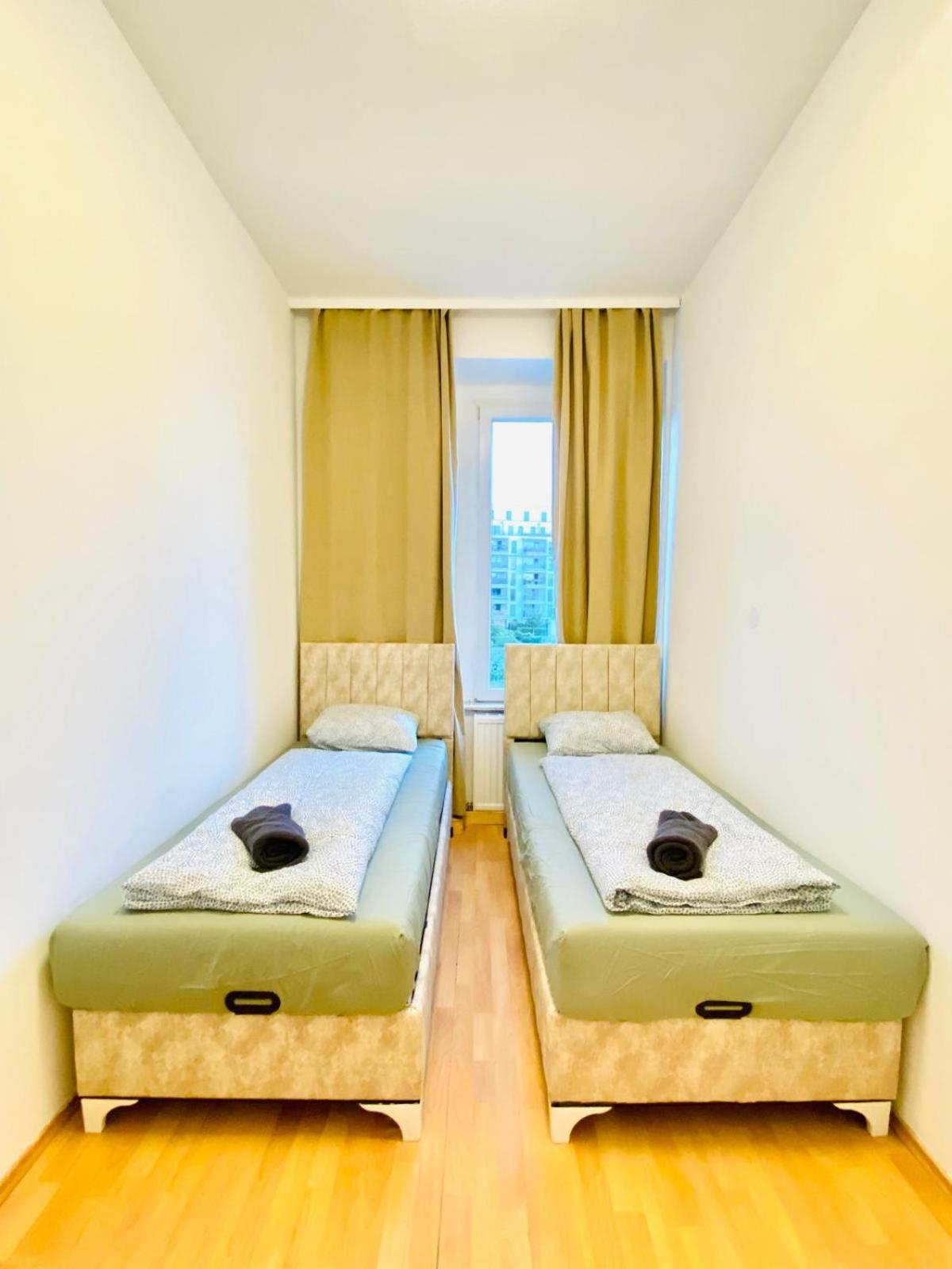 Bright 5Br Shared Apartment W Great Transport Link Viena Exterior foto
