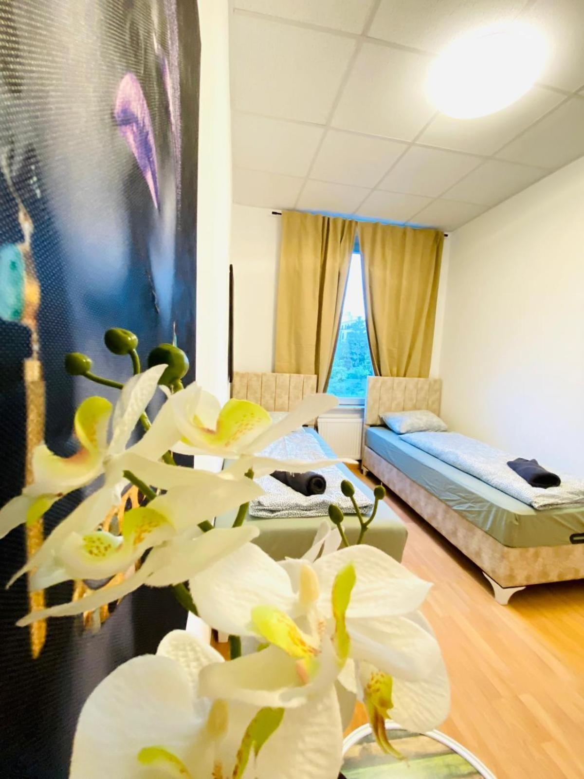 Bright 5Br Shared Apartment W Great Transport Link Viena Exterior foto