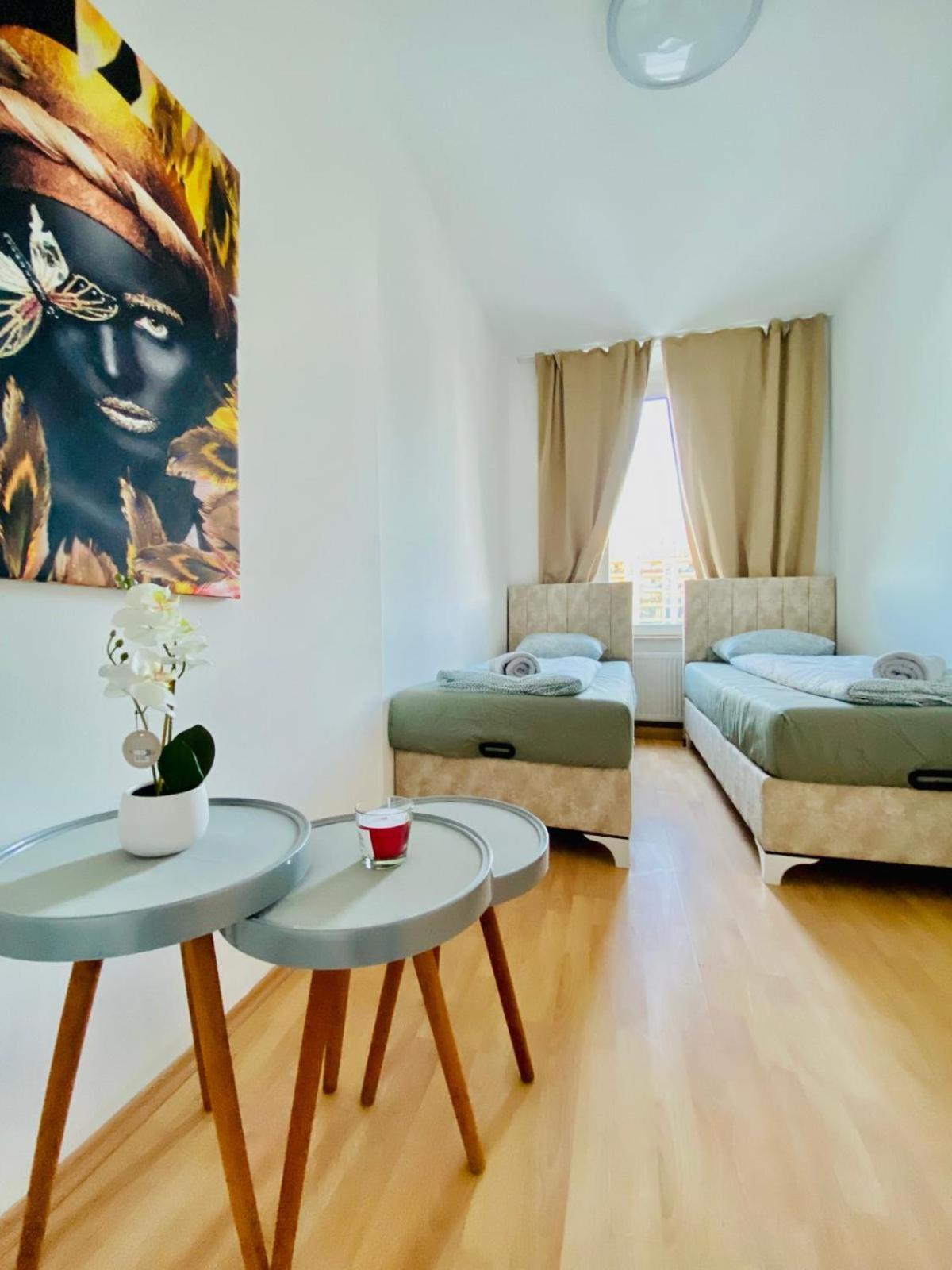 Bright 5Br Shared Apartment W Great Transport Link Viena Exterior foto