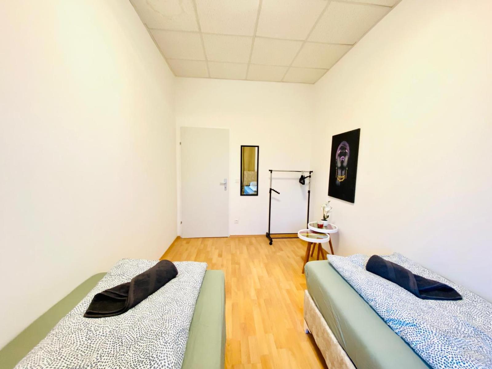 Bright 5Br Shared Apartment W Great Transport Link Viena Exterior foto