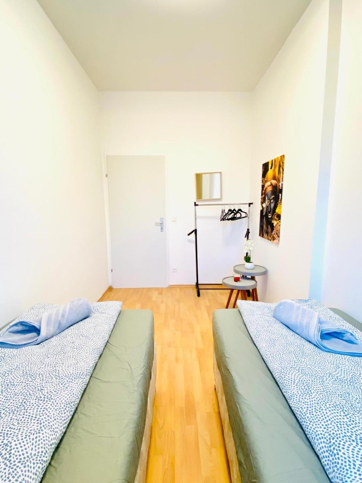 Bright 5Br Shared Apartment W Great Transport Link Viena Exterior foto