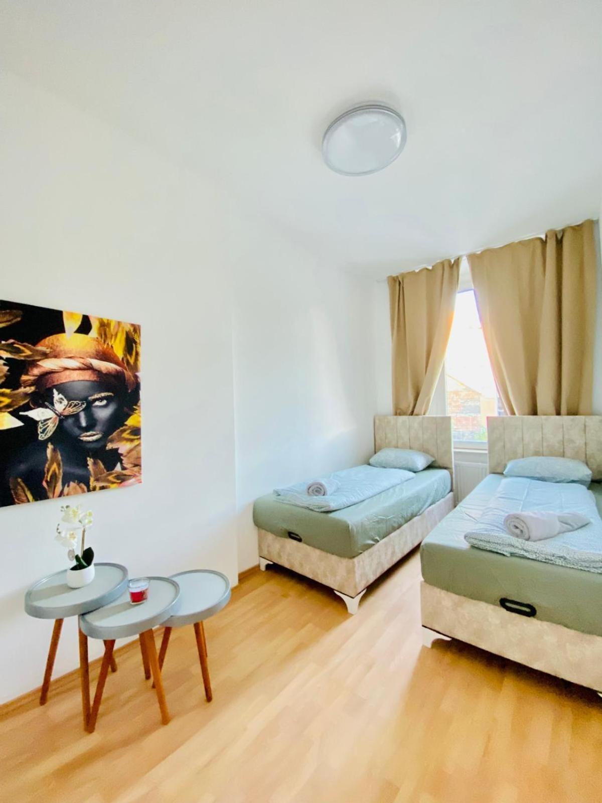 Bright 5Br Shared Apartment W Great Transport Link Viena Exterior foto