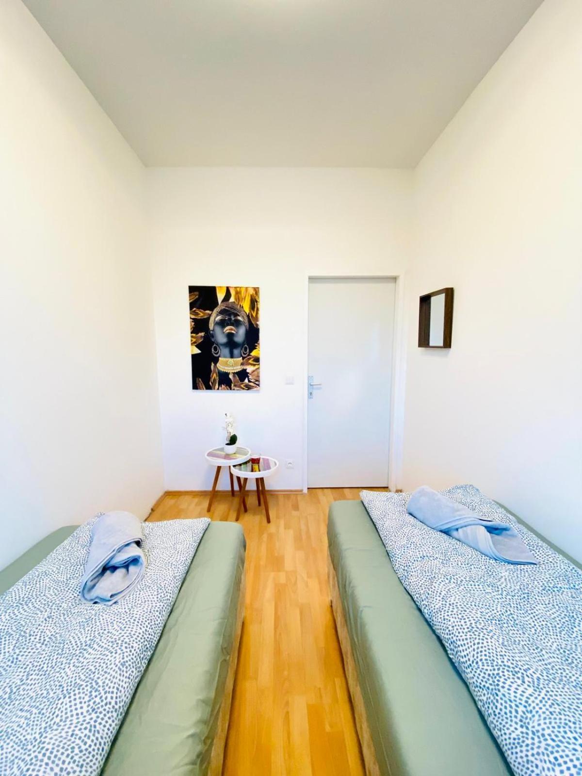 Bright 5Br Shared Apartment W Great Transport Link Viena Exterior foto