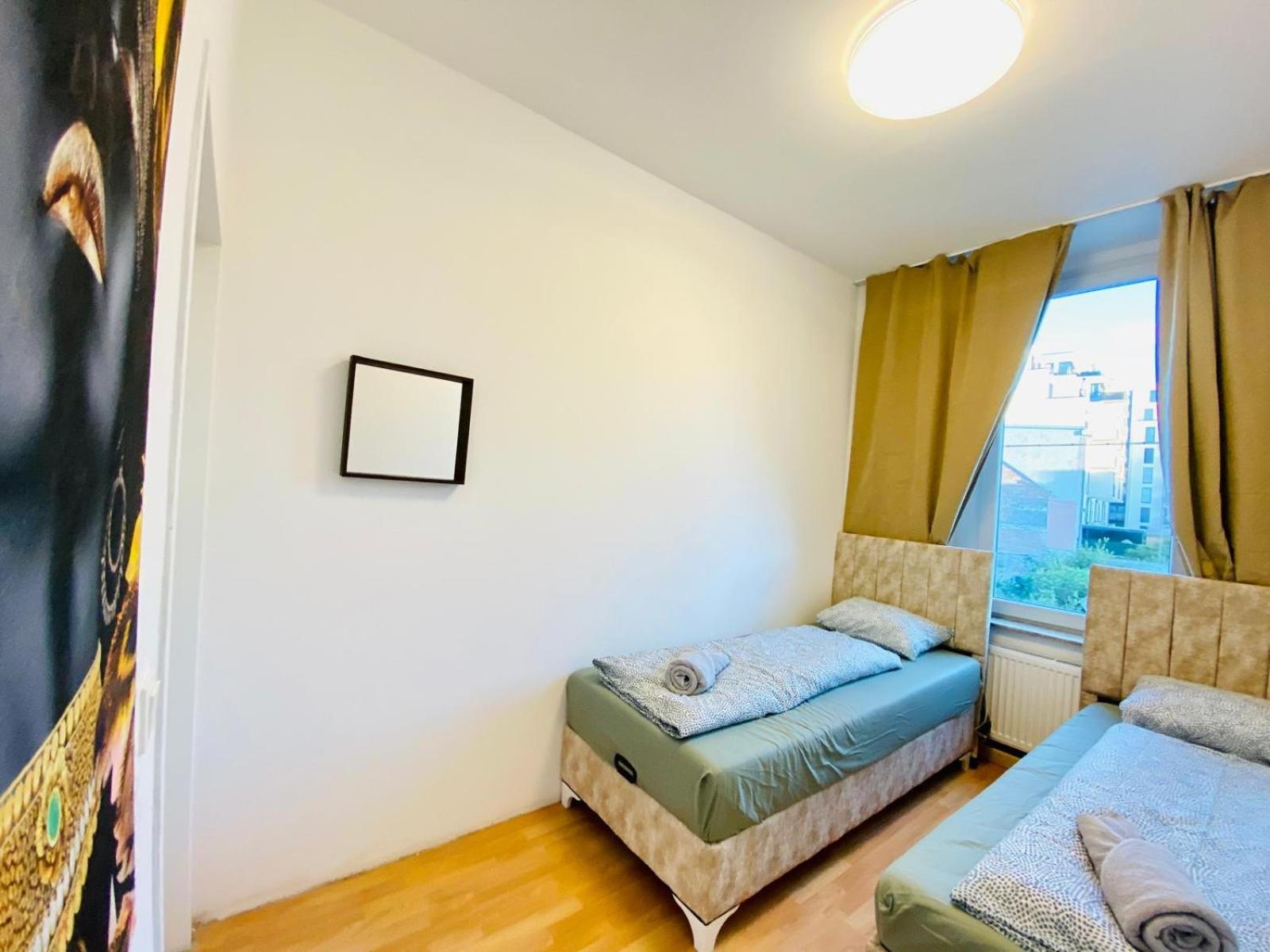 Bright 5Br Shared Apartment W Great Transport Link Viena Exterior foto