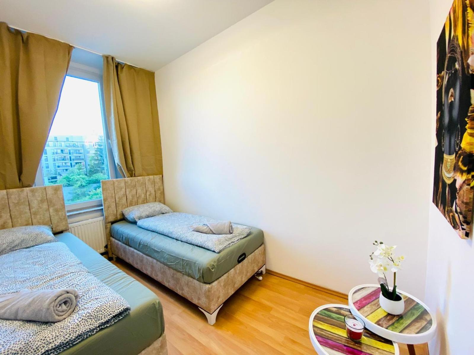 Bright 5Br Shared Apartment W Great Transport Link Viena Exterior foto